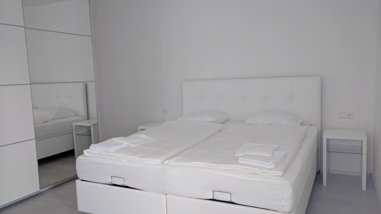 204 Paris 59M2 4-8 Pers Extr Bedroom クラーゲンフルト エクステリア 写真